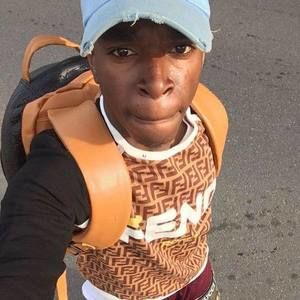 Meet your Posher, Roderick